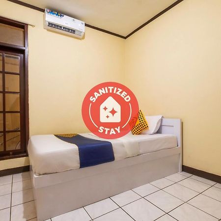 Super Oyo 2672 Bee M Syariah Hotel Bandung Exterior photo