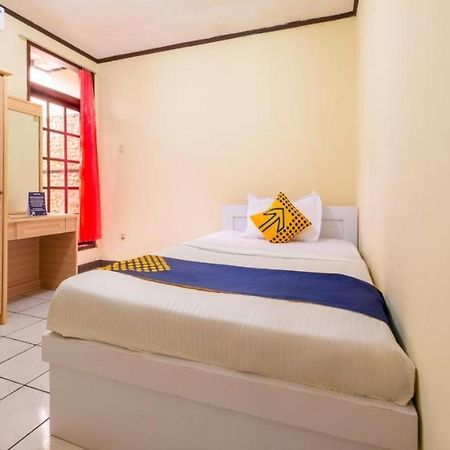Super Oyo 2672 Bee M Syariah Hotel Bandung Exterior photo