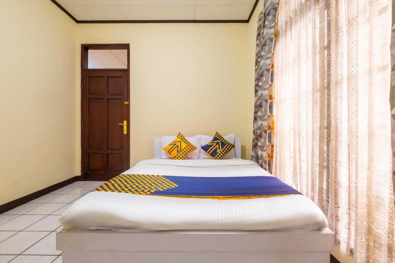 Super Oyo 2672 Bee M Syariah Hotel Bandung Exterior photo